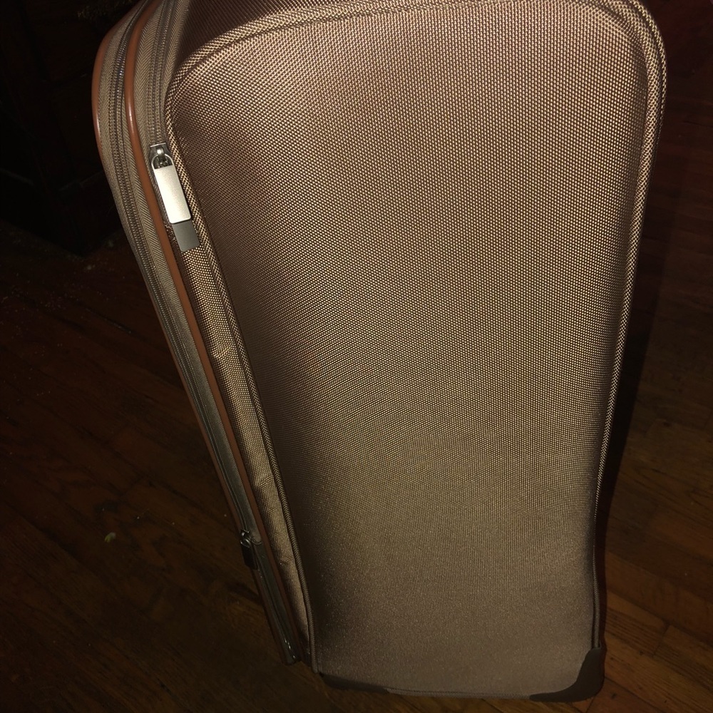 Luggage - Picture 8 of 8